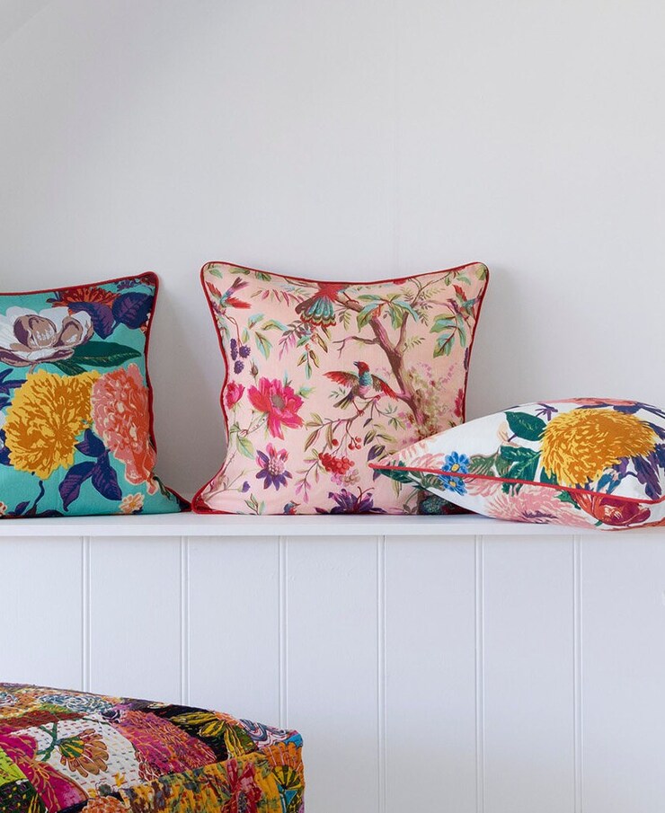 Mexican Painter Pillow Case, Frida Floral Decorative Cushion, Mexican Painter Art Garden Country - Pink bird of paradise - DecorHouse.com.au