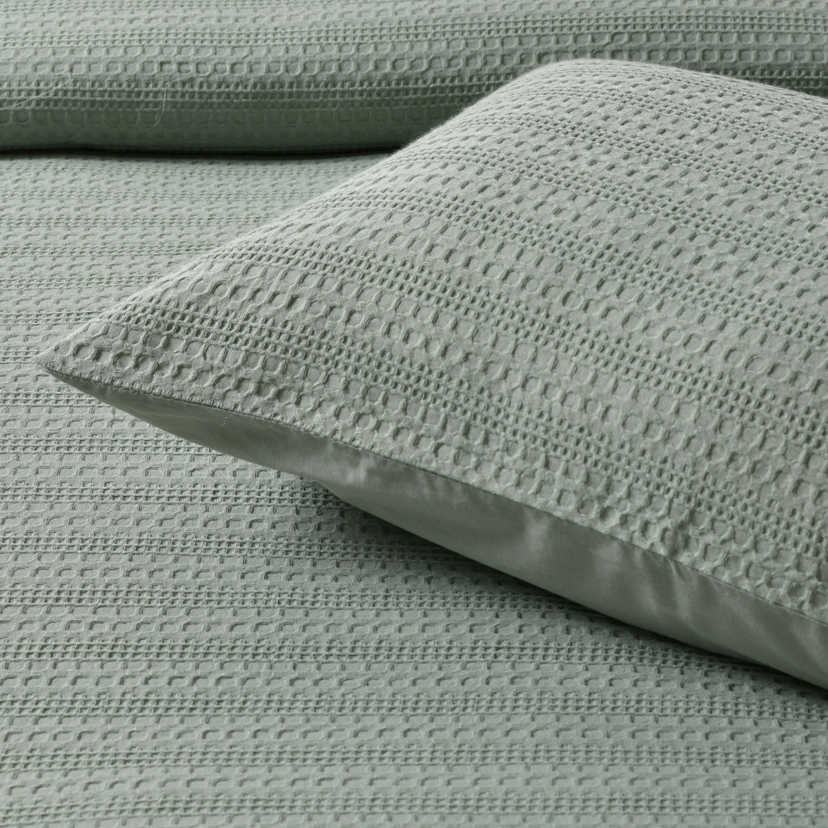 Bianca Kahlani Sage Waffle Quilt Cover Set Queen