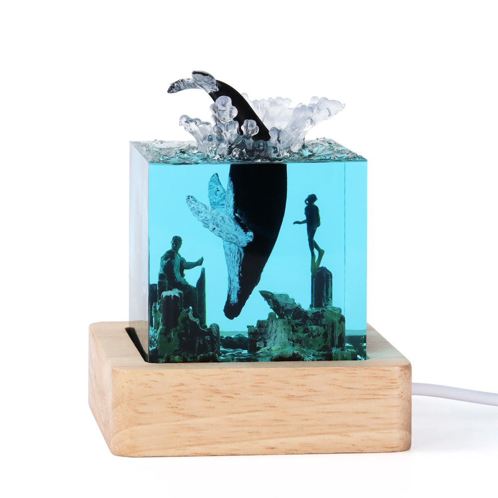 Unique Handmade Epoxy Resin Lamp - Marine Life Diorama, USB Light, Ocean Decor Gift (Waves into the water)